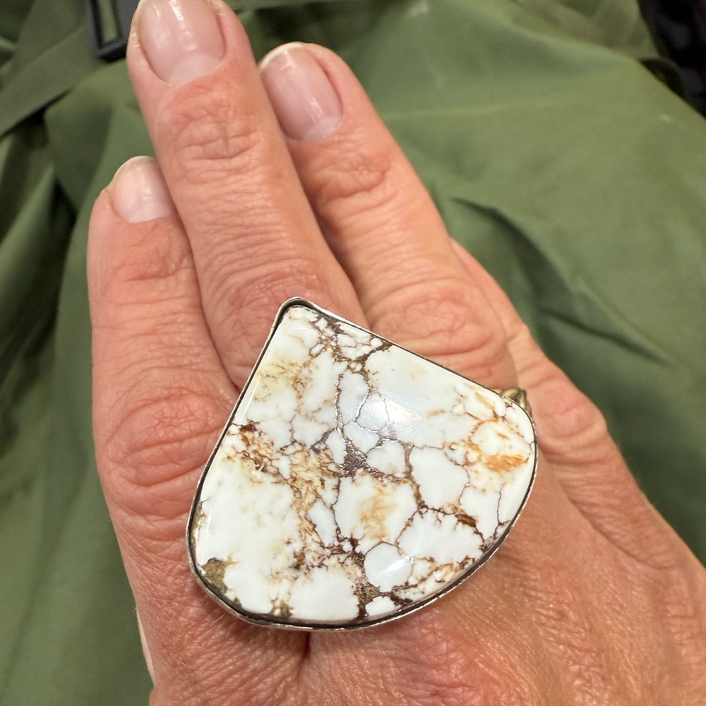 GORGEOUS Sterling Silver & Wild Horse Ring